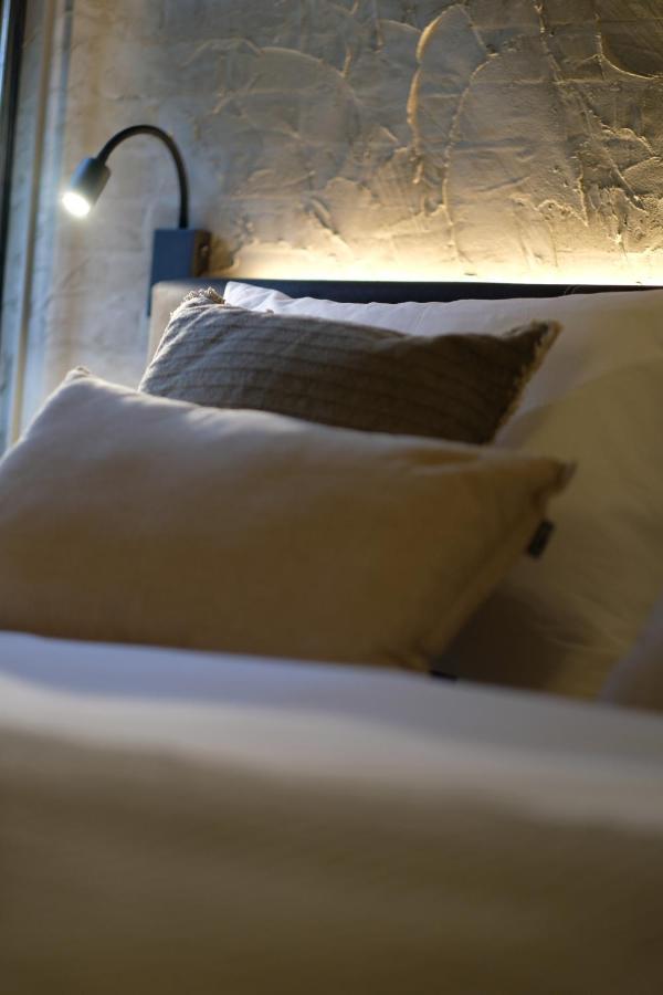Lodge In Een Bosrijke Omgeving Met Hottub & Sauna Opt Rheezerveen Luaran gambar